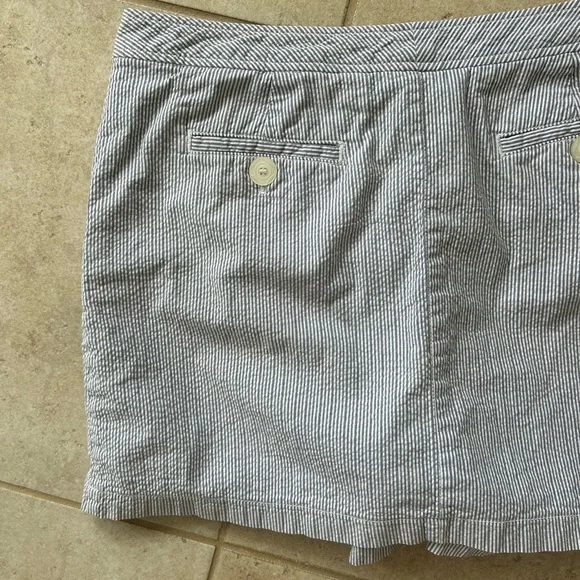DOCKERS Seersucker Skort Blue White Striped Cotton Mini Skirt Preppy | Size 10P - Picture 11 of 13